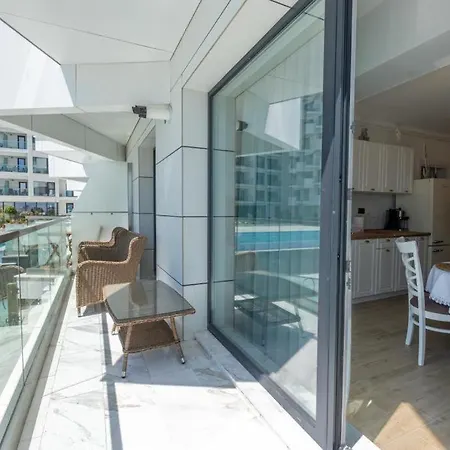 דירה Onix Infinity Pool & 18 *