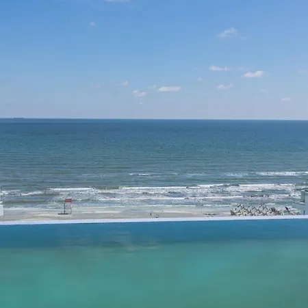 Апартаменты Onix Infinity Pool & 18 Нэводари